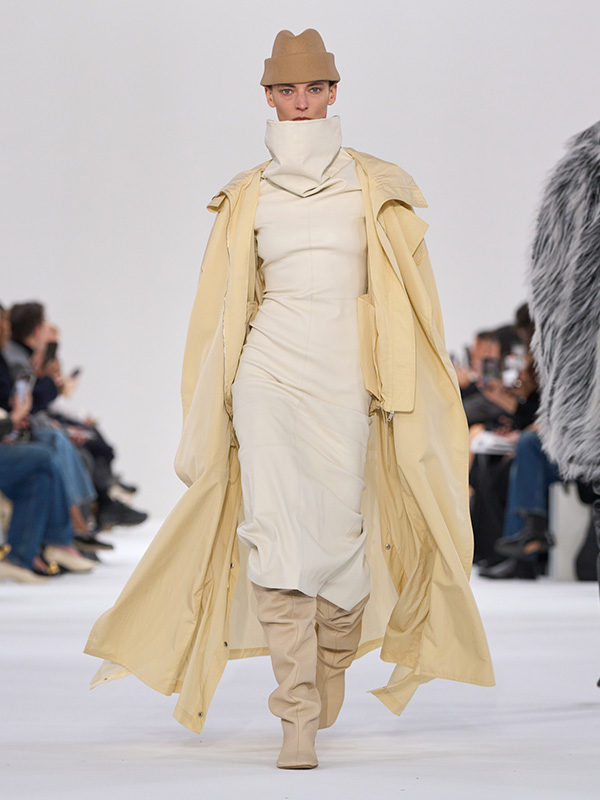 Sportmax Fall/Winter 2025 Show: FW25 Reinvention and Evolution